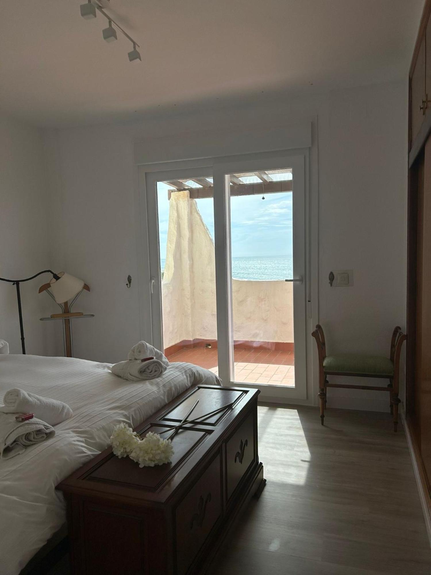 Atico Sobre El Mar Apartment Бенахарафе Екстериор снимка